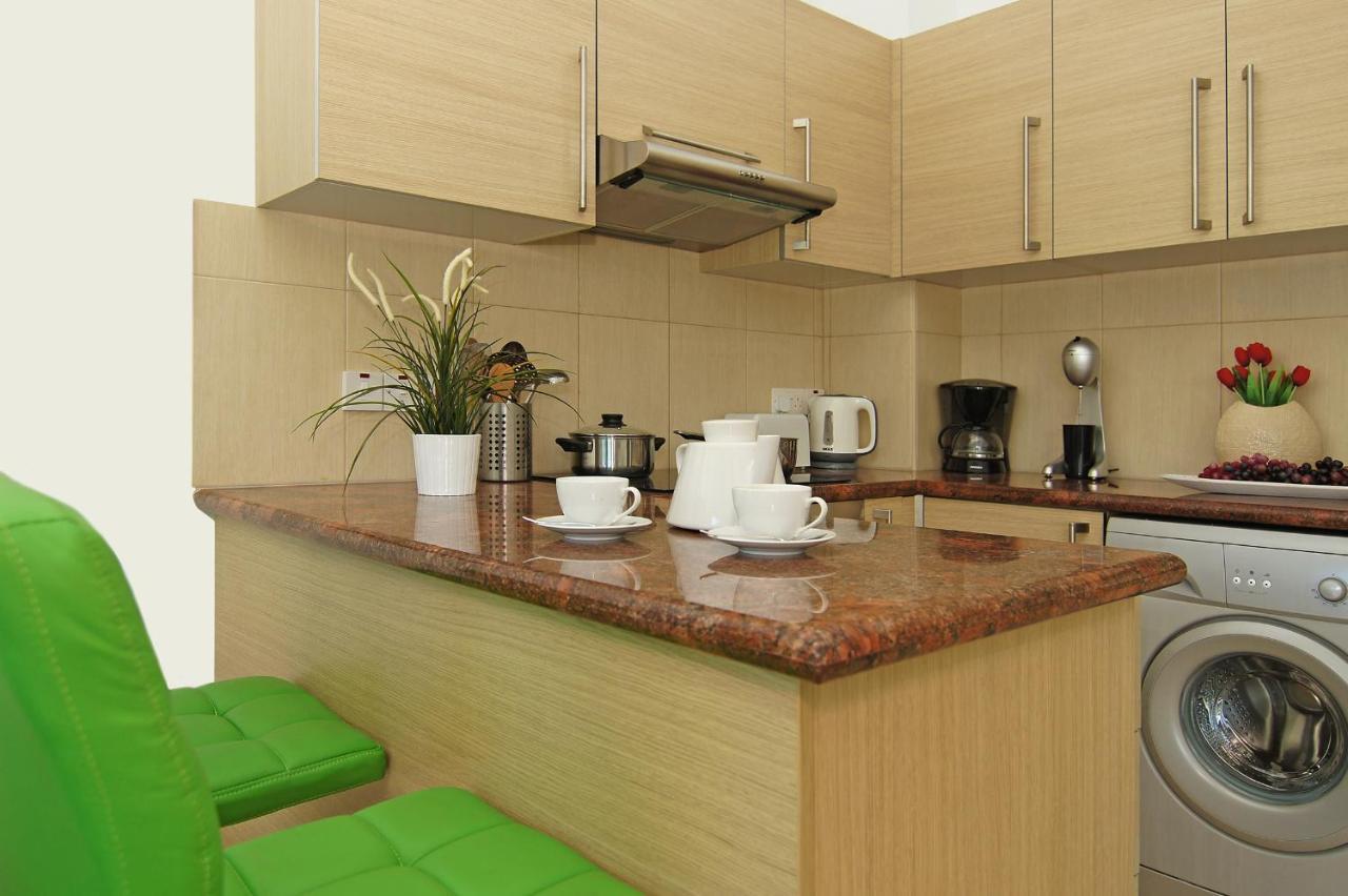 Calypso - Coralli Beachfront Apartment Protaras Esterno foto