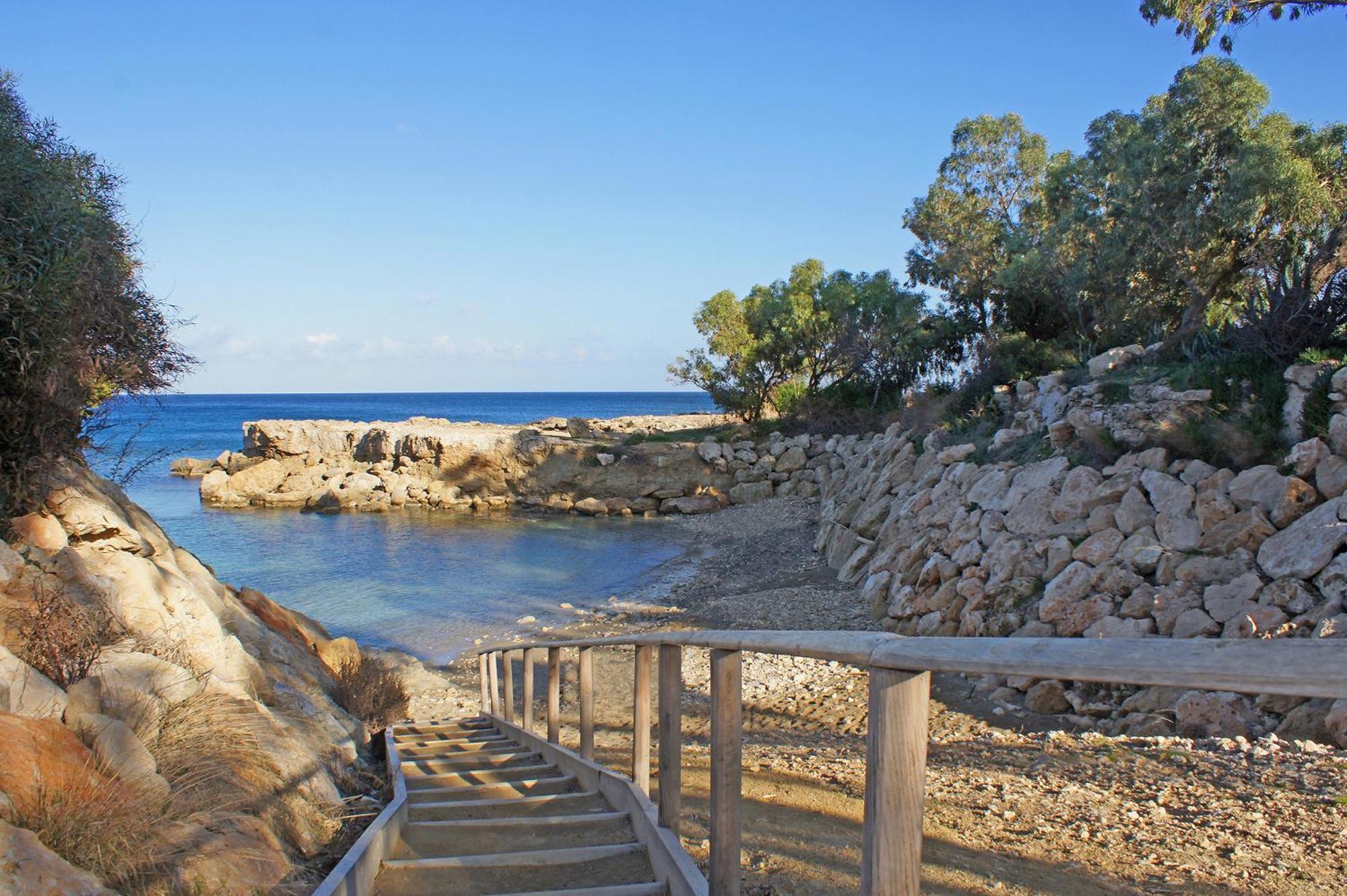 Calypso - Coralli Beachfront Apartment Protaras Esterno foto
